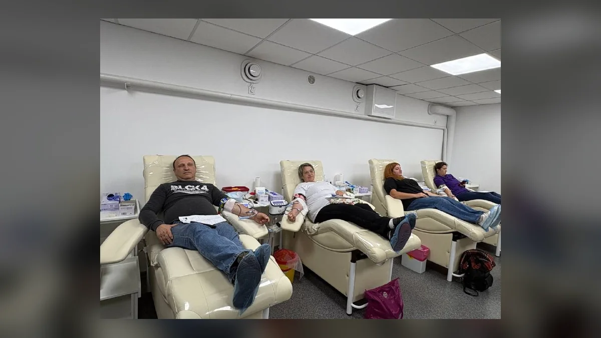 У Харкові понад 20 працівників метрополітену здали кров для військових і лікарень