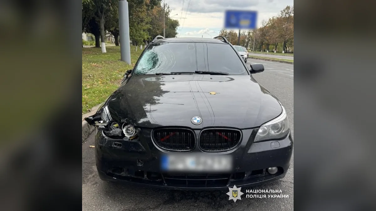У Харкові на проспекті Льва Ландау водій BMW на переході збив пішохода